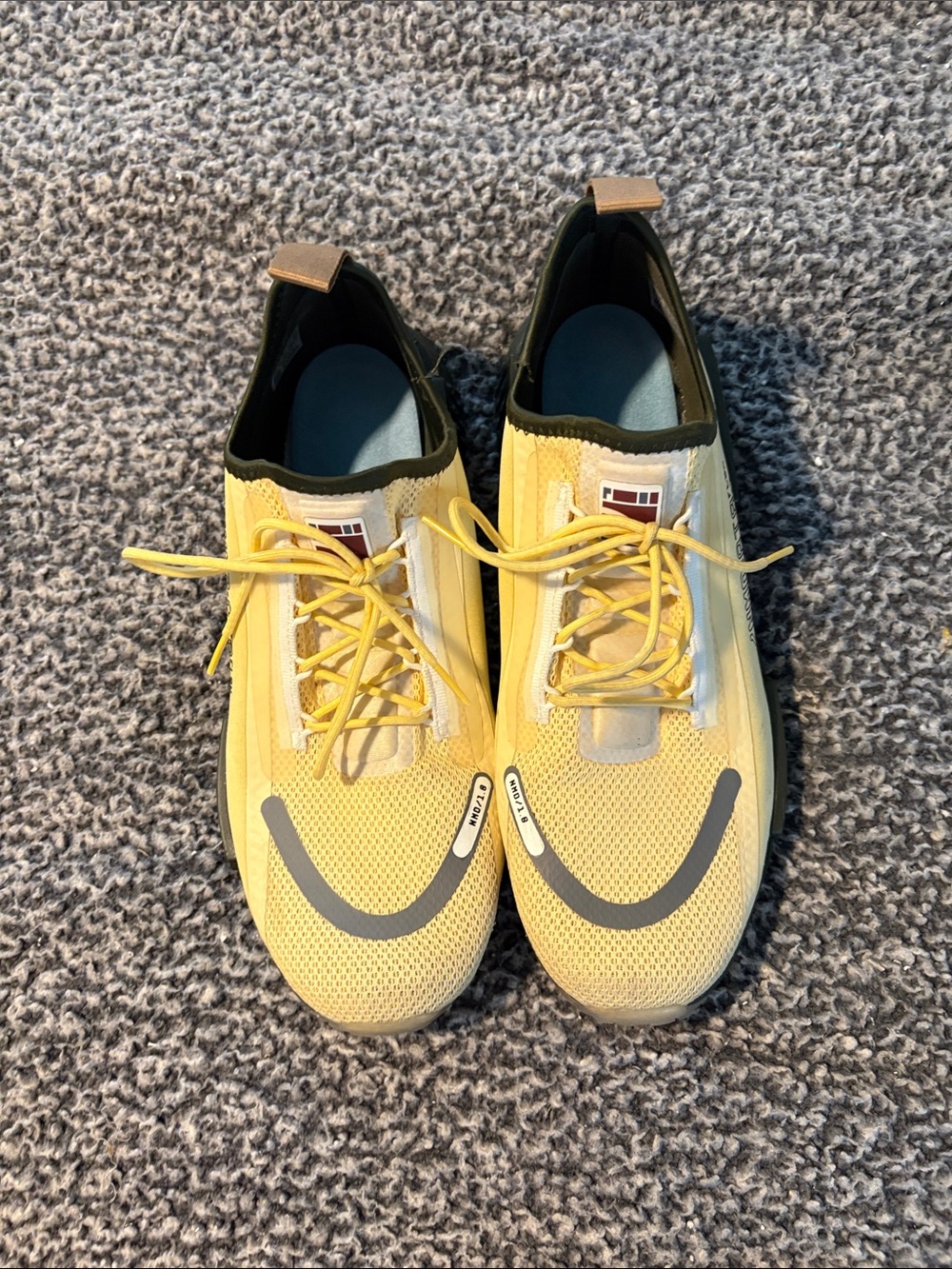 Adidas Bossk NMD_R1 Spectoo Boost Sneakers GX6792 Men’s 11.5 Excellent Condition